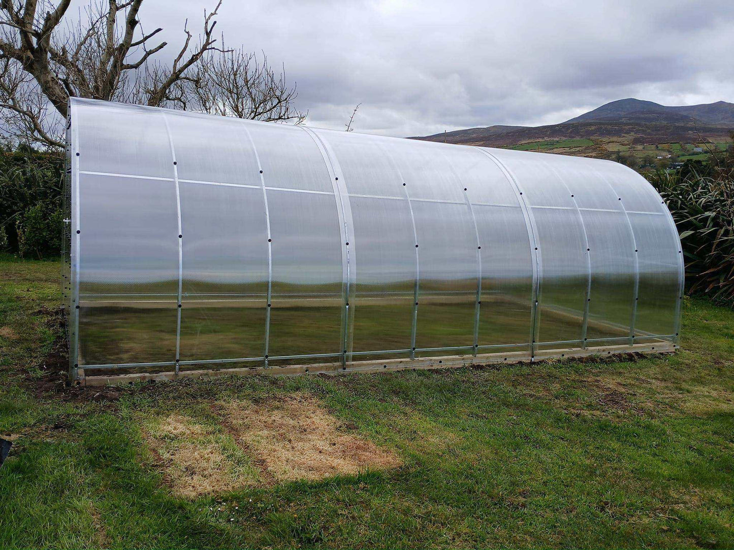 THE CLASSIC - POLYCARBONATE GREENHOUSE 3M X 6M (9.8FT X 19.6FT) 18 M² - Keane Gardens