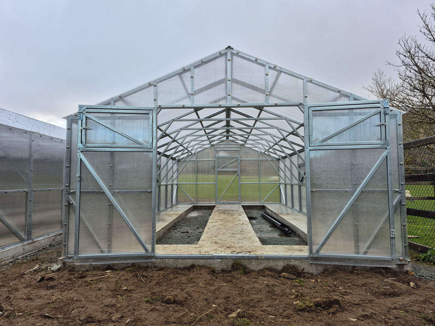 Titan Greenhouse 4m x 8m