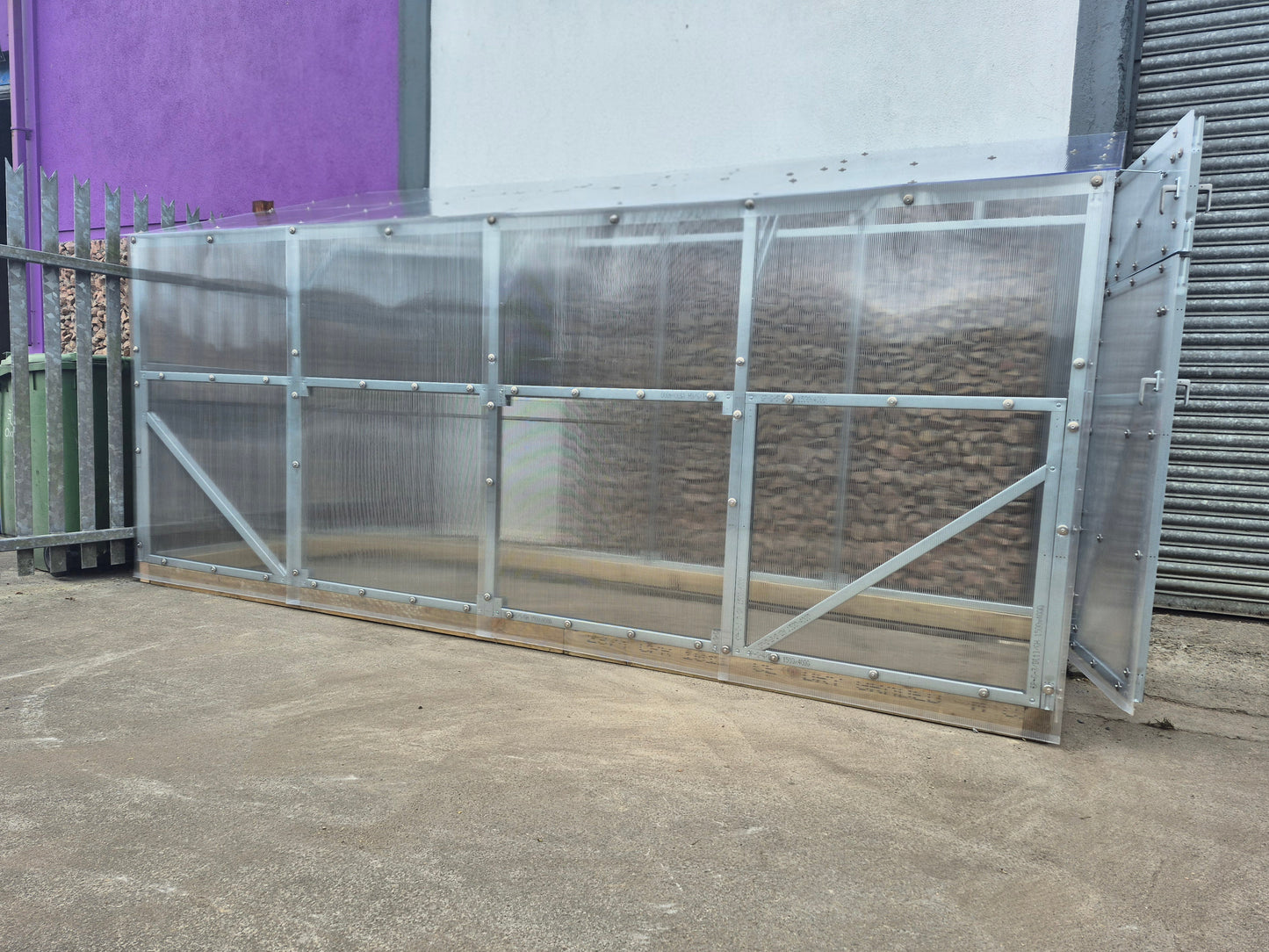 Lean to Greenhouse 1.5m x 4m