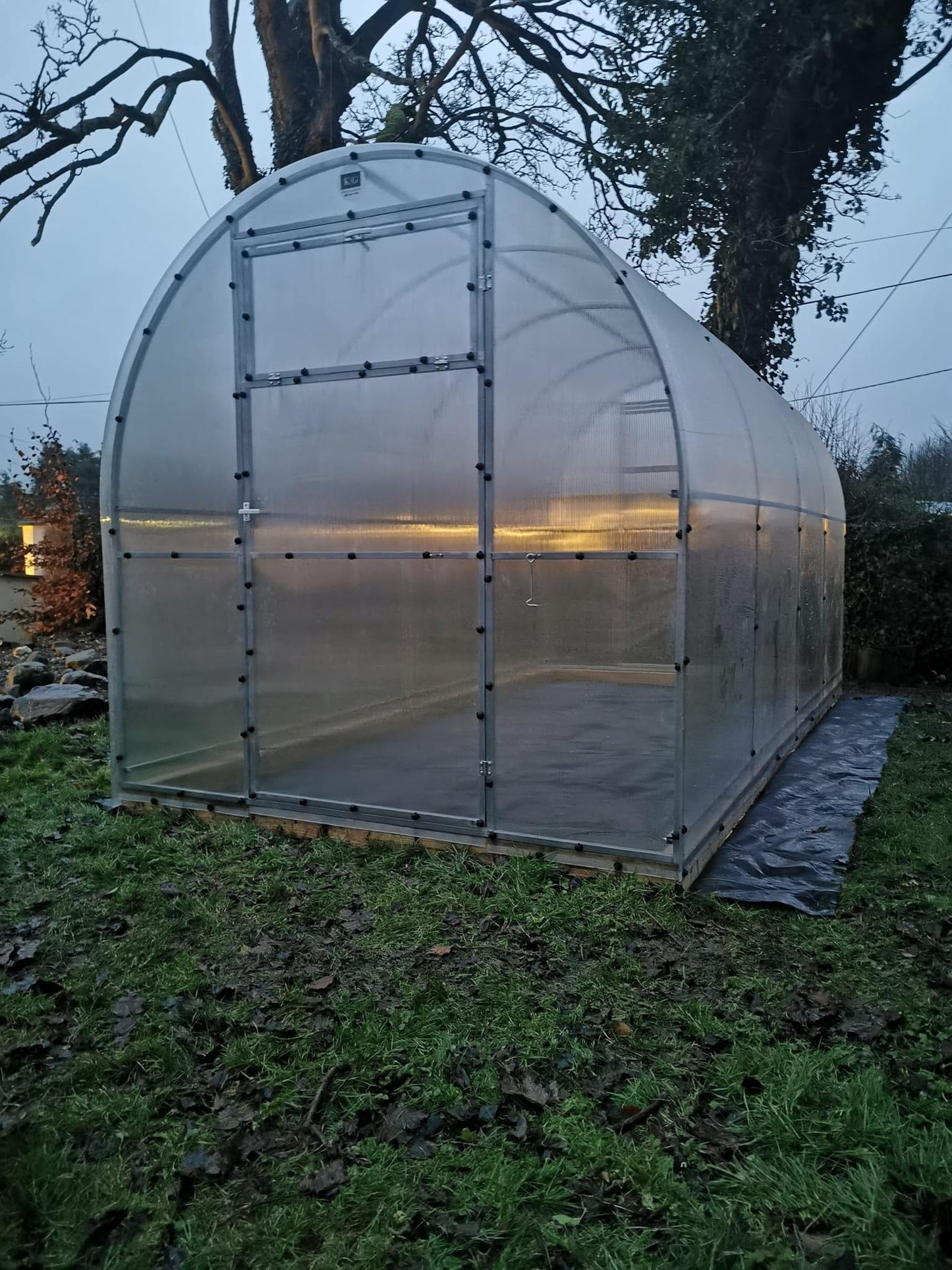 CLASSIC MINI - POLYCARBONATE GREENHOUSE 2M X 4M