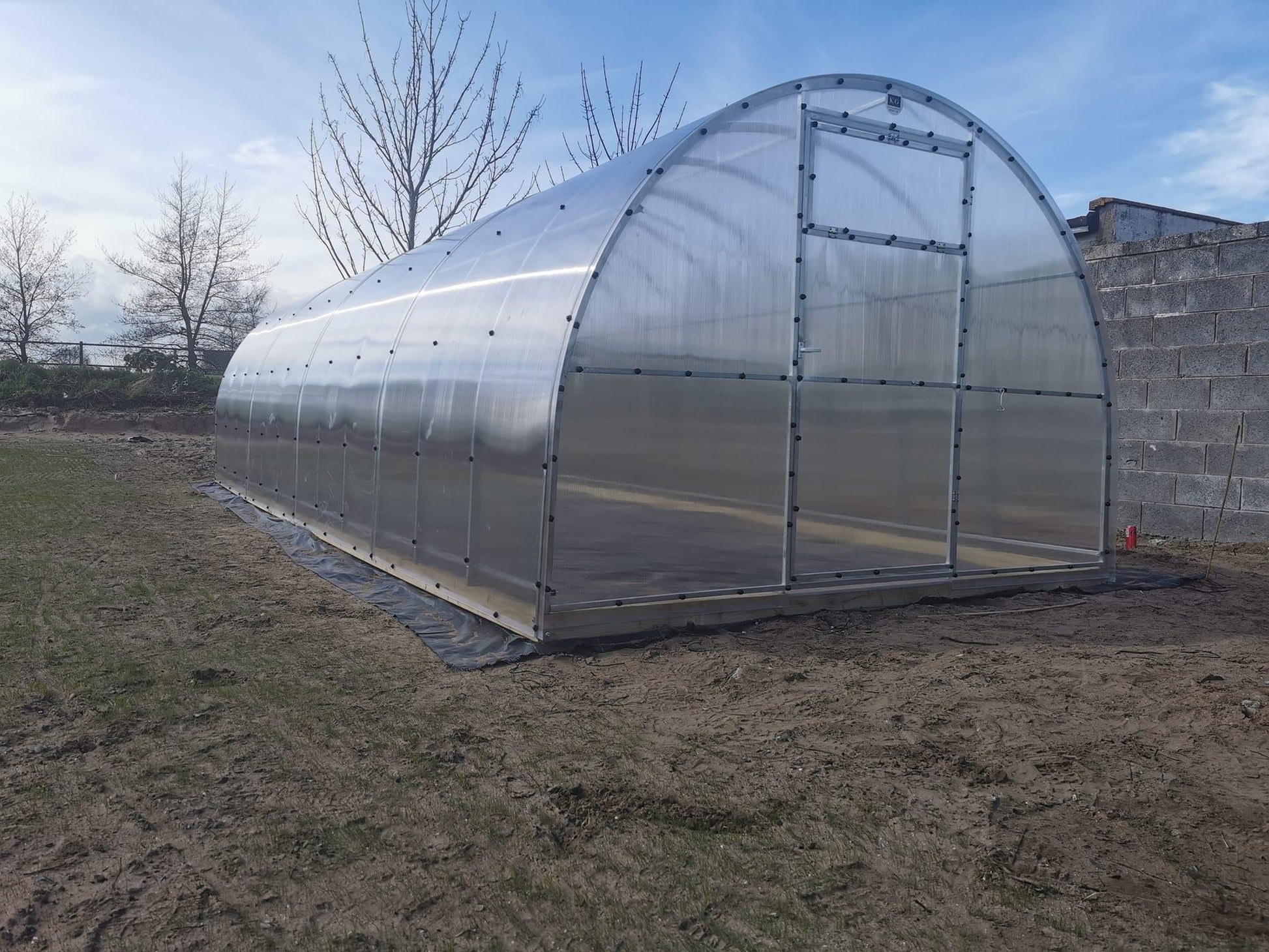 THE CLASSIC - POLYCARBONATE GREENHOUSE 3M X 8M (9.8FT X 26FT) 24 M² - Keane Gardens
