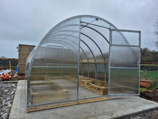 THE CLASSIC - POLYCARBONATE GREENHOUSE 3M X 4M (9.8FT X 13FT) 12M²
