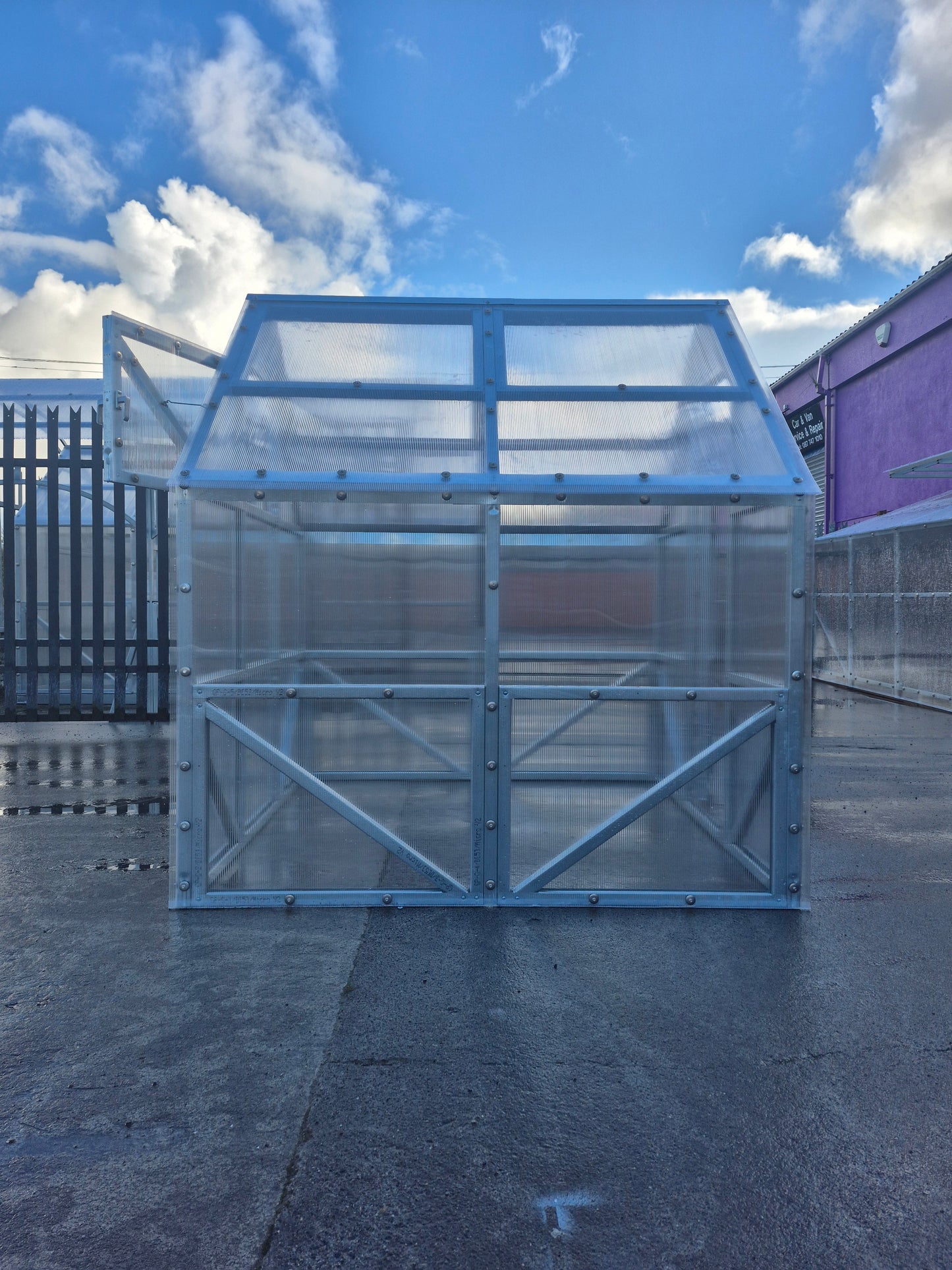 Haven Mini 1.85m x 1.85m (6ft x 6ft)