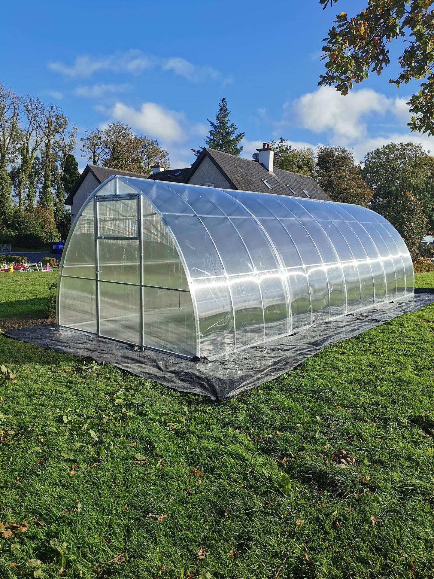 THE ARIANA - POLYCARBONATE GREENHOUSE 3M X 8M (9.8FT X 26FT) 24 M² - Keane Gardens
