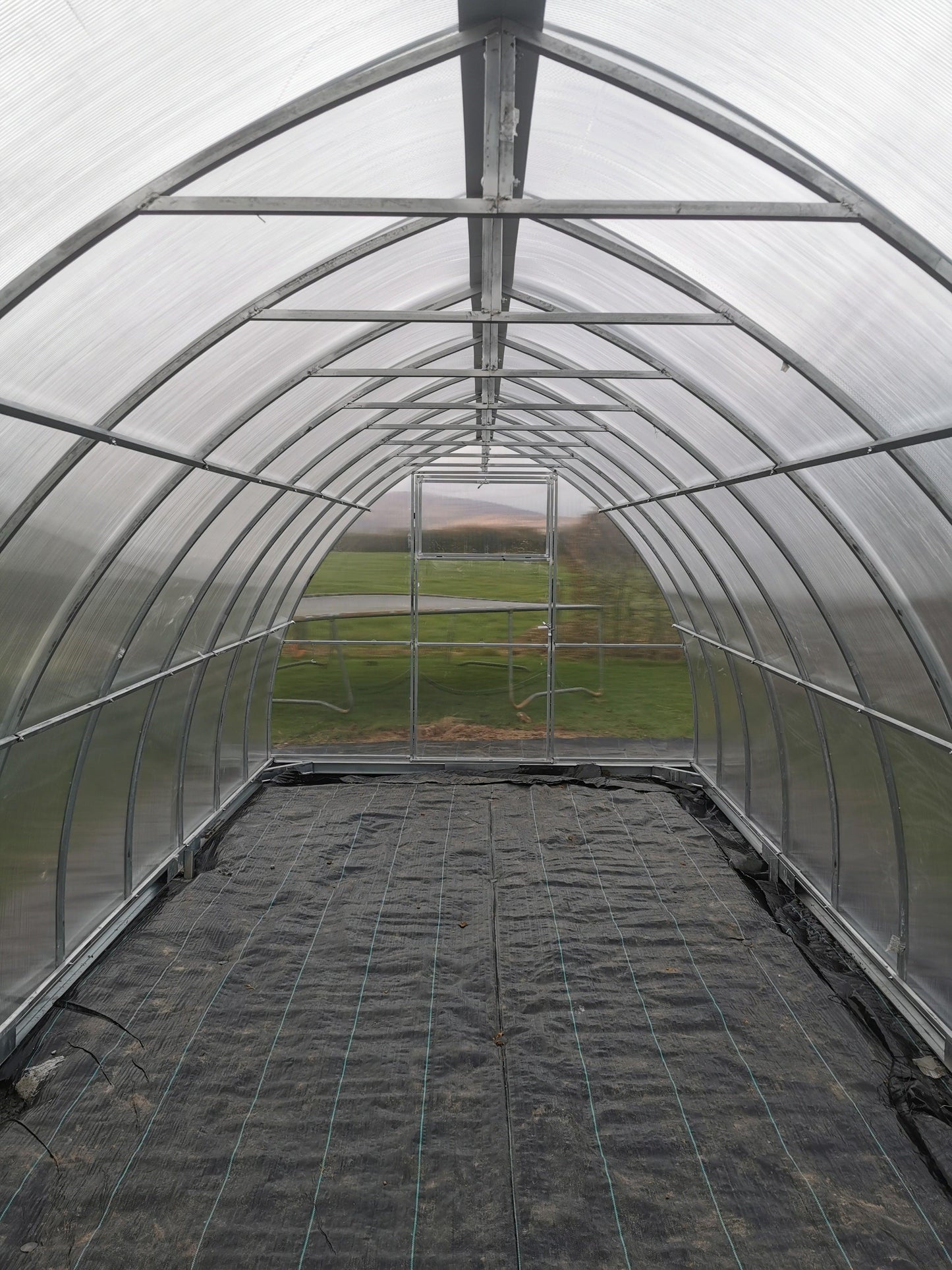 THE ARIANA - POLYCARBONATE GREENHOUSE 3M X 8M (9.8FT X 26FT) 24 M² - Keane Gardens